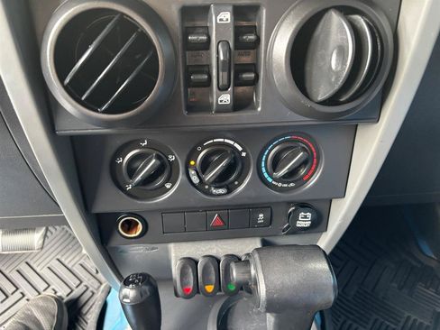 Used 2010 Jeep Wrangler Unlimited Sport AWD/4WD image 14