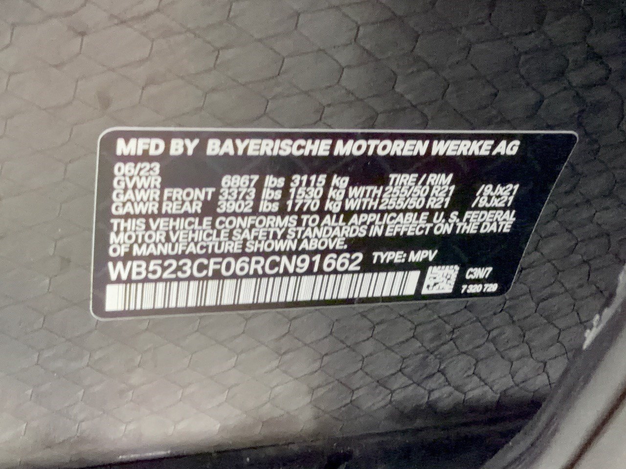 Certified 2024 BMW iX xDrive50 w/ Sport Package AWD/4WD image 31