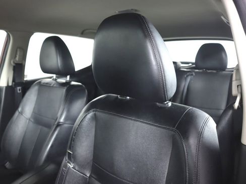 Used 2019 Nissan Rogue Sport SL image 20