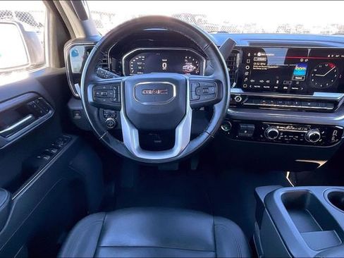 Used 2025 GMC Sierra 1500 SLT AWD/4WD image 5