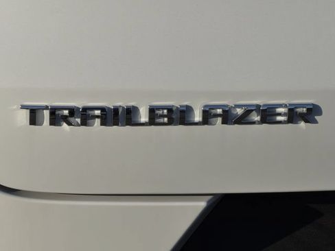 New 2026 Chevrolet TrailBlazer LS w/ LS Convenience Package FWD image 9