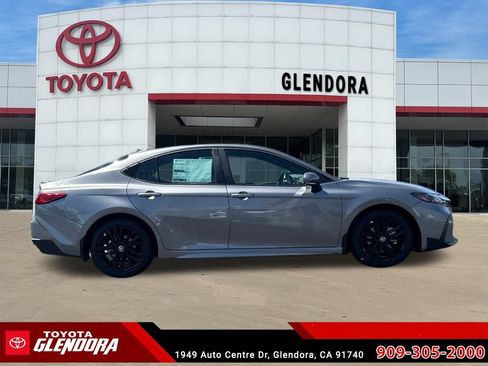 New 2026 Toyota Camry SE FWD image 13