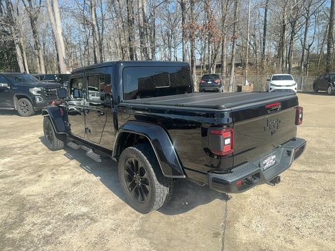Used 2021 Jeep Gladiator Overland image 7