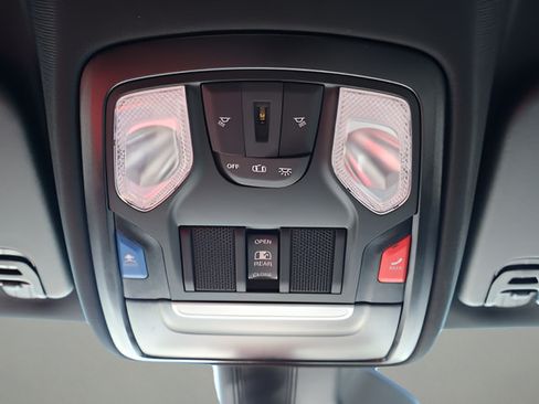 New 2026 RAM 1500 Express AWD/4WD image 20