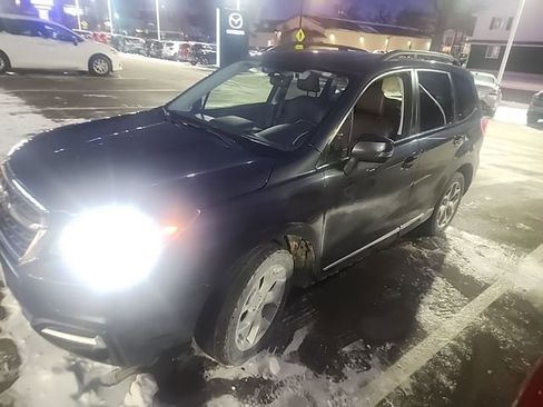 Used 2018 Subaru Forester 2.5i Touring w/ Popular Package #2 image 10