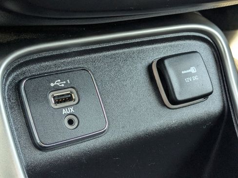 Certified 2021 Jeep Compass Latitude w/ Sun and Sound Group FWD image 23