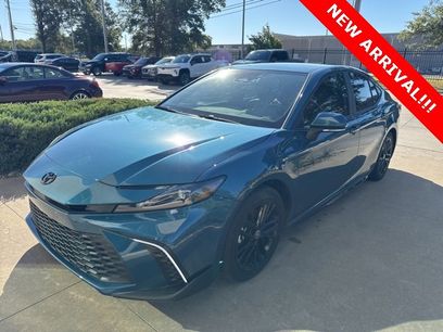 Used 2025 Toyota Camry SE
