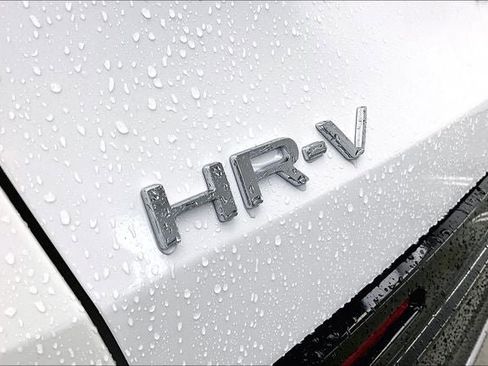 New 2026 Honda HR-V EX-L image 17