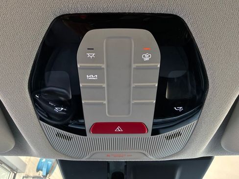 Used 2025 Kia K4 FWD image 16