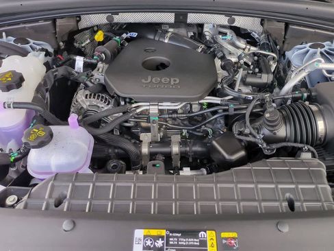 New 2026 Jeep Grand Cherokee Altitude AWD/4WD image 15
