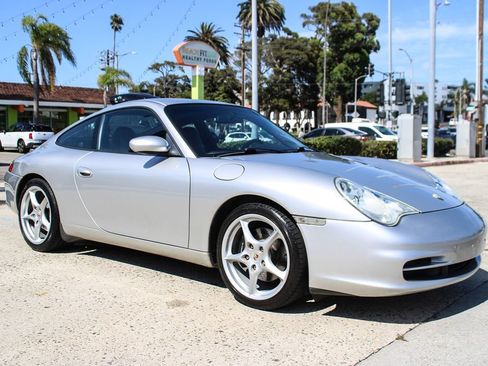 Used 2002 Porsche 911 GT3 RS image 8