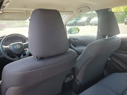 Used 2024 Toyota Corolla LE FWD image 15