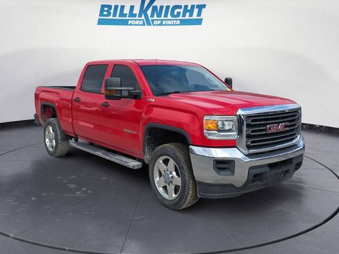 Used 2016 GMC Sierra 2500 4x4 Crew Cab w/ Sierra Convenience Package image 7