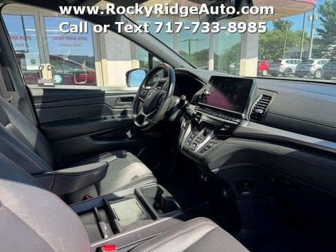 Used 2025 Honda Odyssey Sport-L image 13
