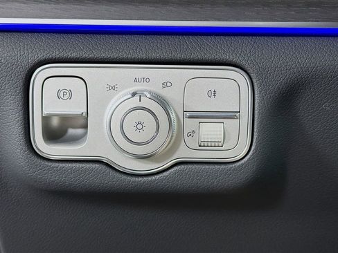New 2026 Mercedes-Benz GLE 350 4MATIC image 11