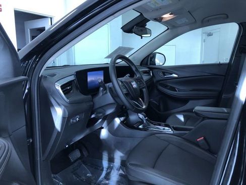 Used 2025 Buick Encore GX Preferred image 11