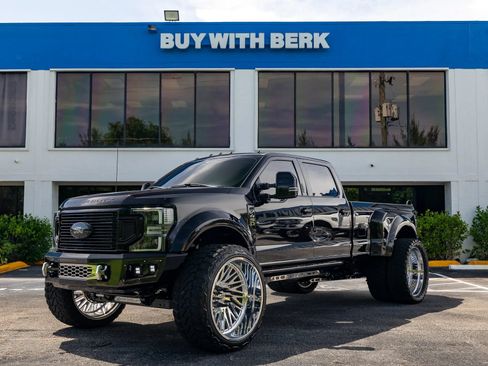 Used 2022 Ford F450 King Ranch w/ King Ranch Ultimate Package AWD/4WD image 3