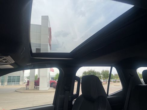 Used 2025 Toyota 4Runner TRD Sport Premium AWD/4WD image 22