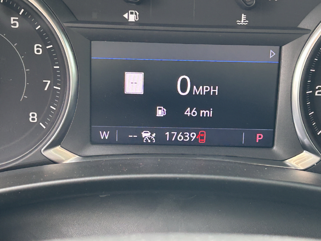 Used 2023 Chevrolet Equinox RS w/ RS Leather Package FWD image 36