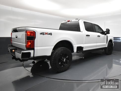 Used 2023 Ford F250 XL w/ STX Appearance Package AWD/4WD image 51
