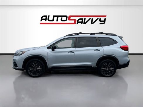 Used 2022 Subaru Ascent Onyx Edition image 4