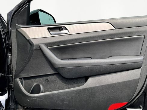 Used 2018 Hyundai Sonata Sport image 29