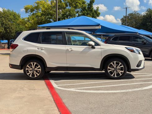 Used 2024 Subaru Forester Limited image 3