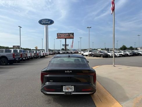 Used 2025 Kia K4 EX FWD image 4