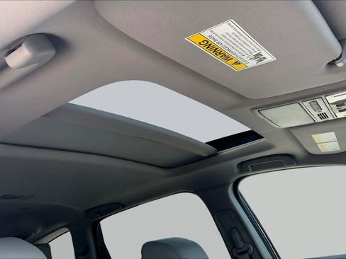 Used 2022 Honda CR-V EX-L image 14