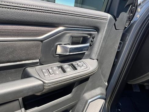 New 2026 RAM 2500 Laramie AWD/4WD image 21