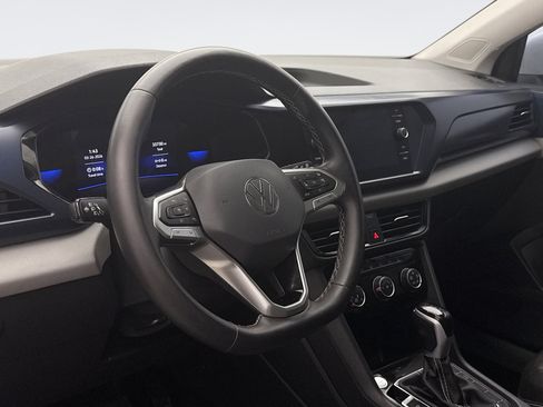 Used 2023 Volkswagen Taos SE image 7