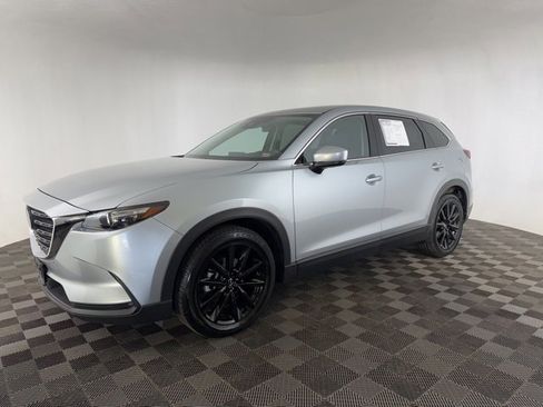 Used 2023 MAZDA CX-9 Touring Plus image 3