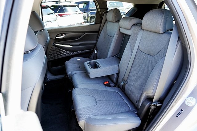 Used 2020 Hyundai Santa Fe SE FWD image 24