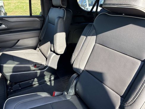 Certified 2023 GMC Yukon XL SLT w/ SLT Premium Package image 30