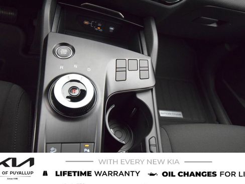 New 2026 Kia Sportage LX image 24