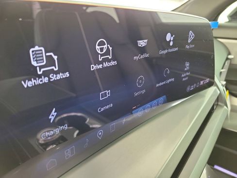 New 2026 Cadillac Vistiq Sport AWD/4WD image 26