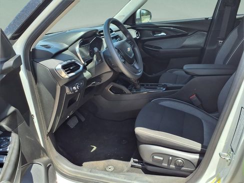 Used 2023 Chevrolet TrailBlazer LT w/ Convenience Package AWD/4WD image 18