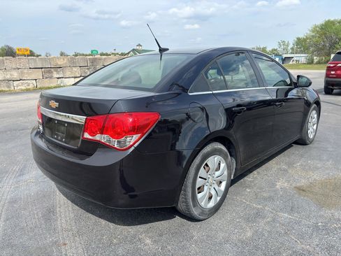 Used 2012 Chevrolet Cruze LS image 3