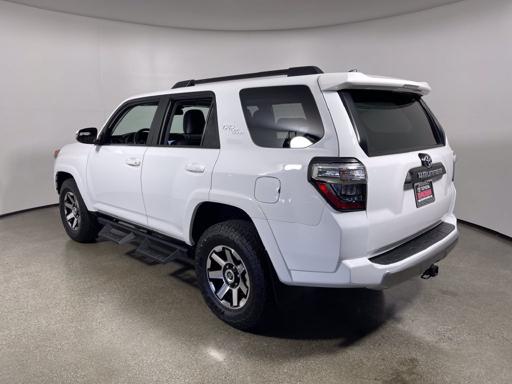 Certified 2023 Toyota 4Runner TRD Off-Road Premium w/ Off Road Premium Plus Package AWD/4WD image 5