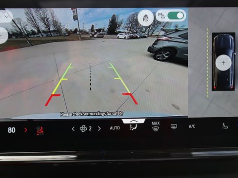 Used 2025 Ford Expedition Platinum image 21