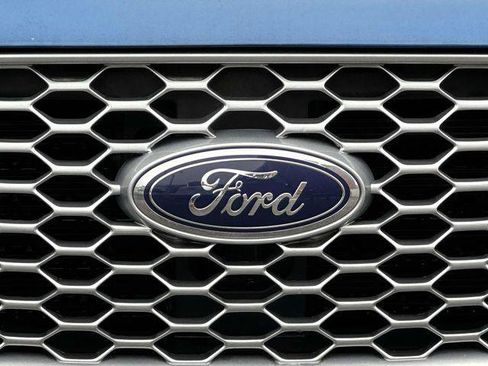 Used 2023 Ford Edge SEL AWD/4WD image 9