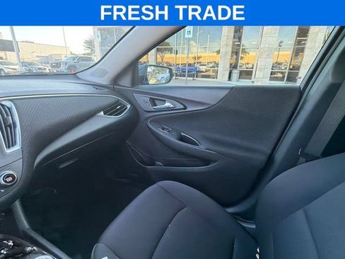 Used 2020 Chevrolet Malibu LT FWD image 10