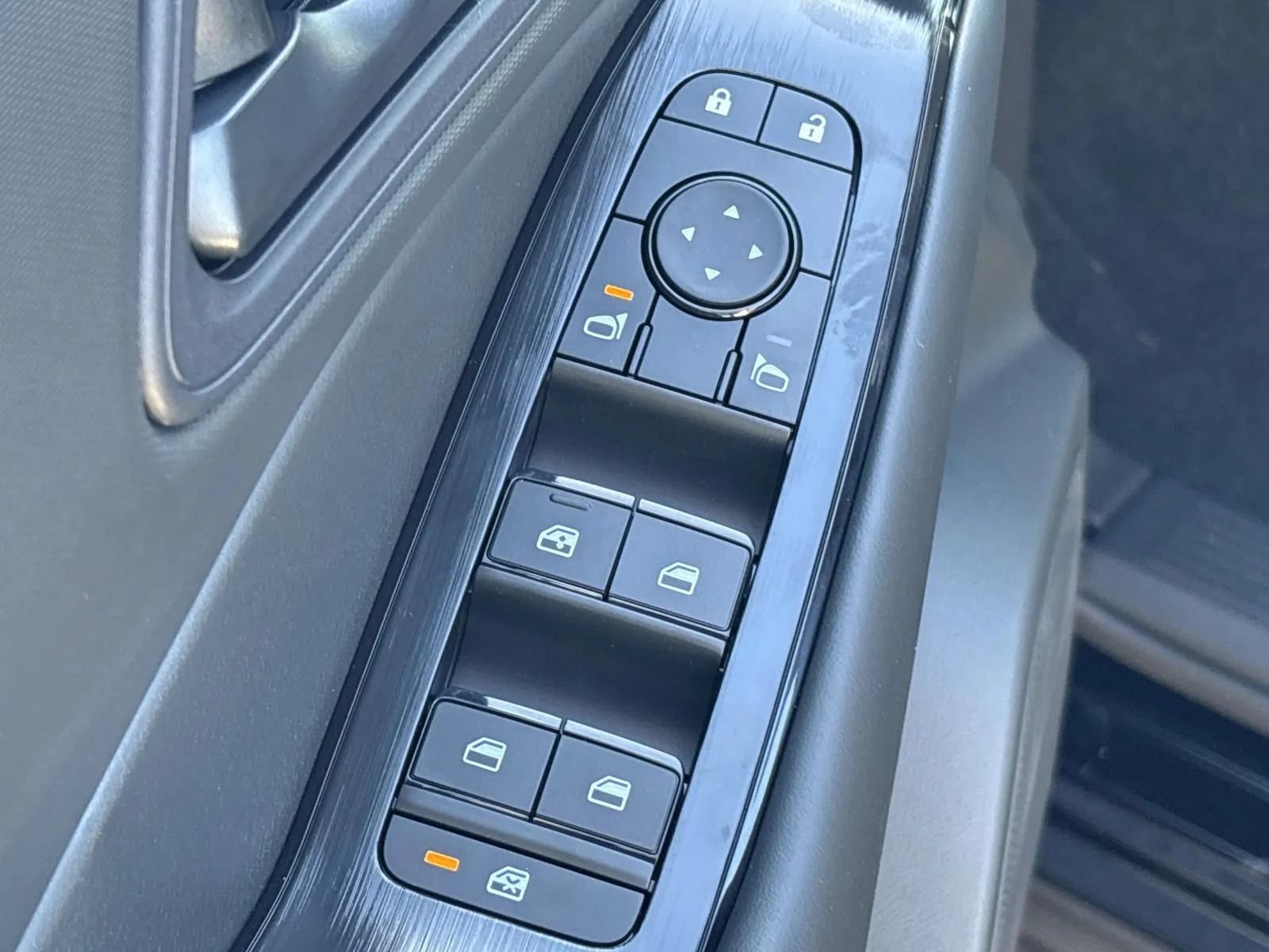 New 2026 Nissan Rogue S FWD image 21