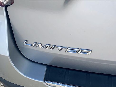 Used 2020 Ford Explorer Limited AWD/4WD image 10