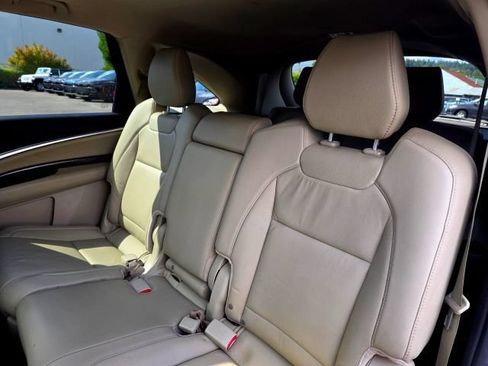 Used 2017 Acura MDX SH-AWD image 35
