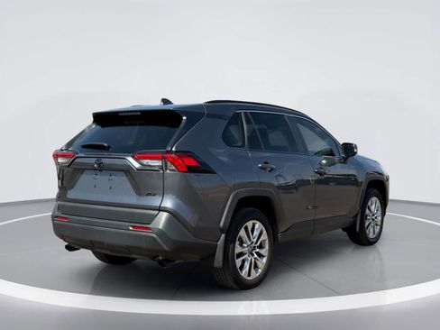 Used 2025 Toyota RAV4 XLE Premium w/ Weather Package FWD image 4