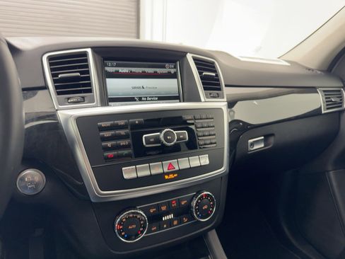 Used 2015 Mercedes-Benz ML 350 2WD image 21