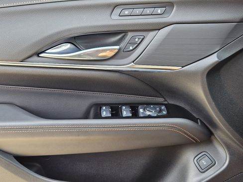 Certified 2025 Cadillac CT4 Sport image 29