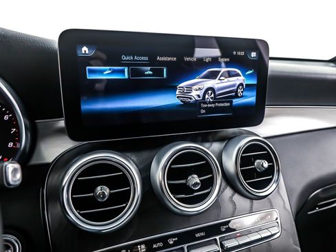 Used 2022 Mercedes-Benz GLC 300 4MATIC image 20