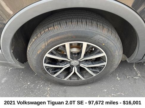 Used 2021 Volkswagen Tiguan SE FWD image 5